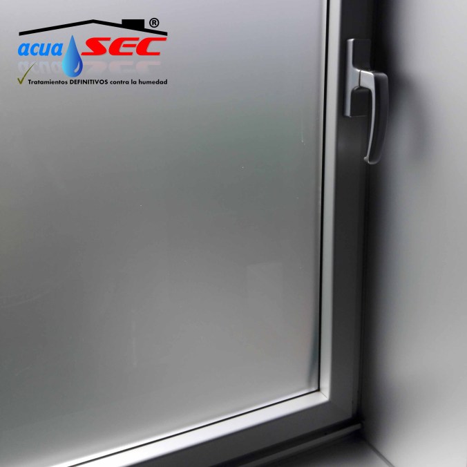 Condensación intersticial